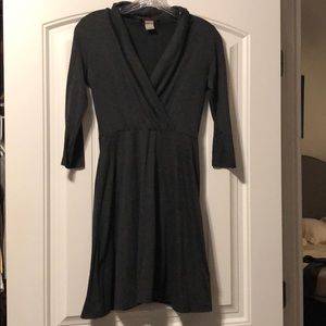 Dark gray v-neck dress with 3/4 length sleeves